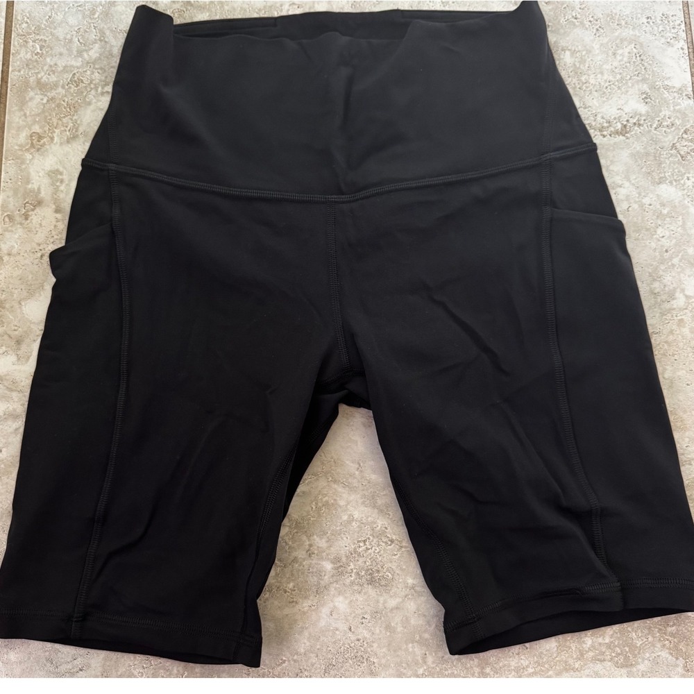 Lululemon Align High-Rise Short with Pockets 8 Black Nulu Yoga Shorts Size 8